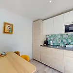 ヴィラ Casa Dina *