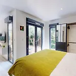 ヴィラ Casa Dina *