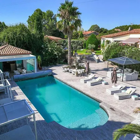 Casa Dina *