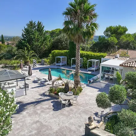 Casa Dina *