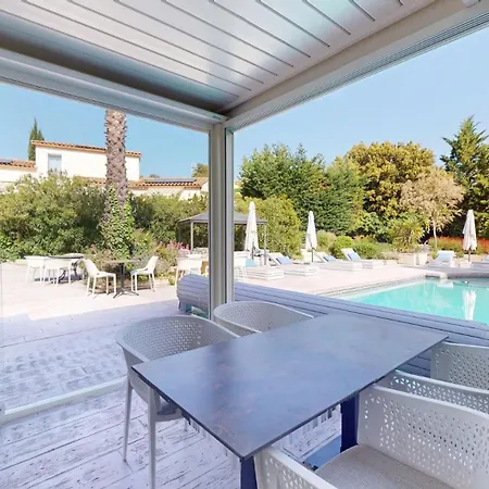 Casa Dina *